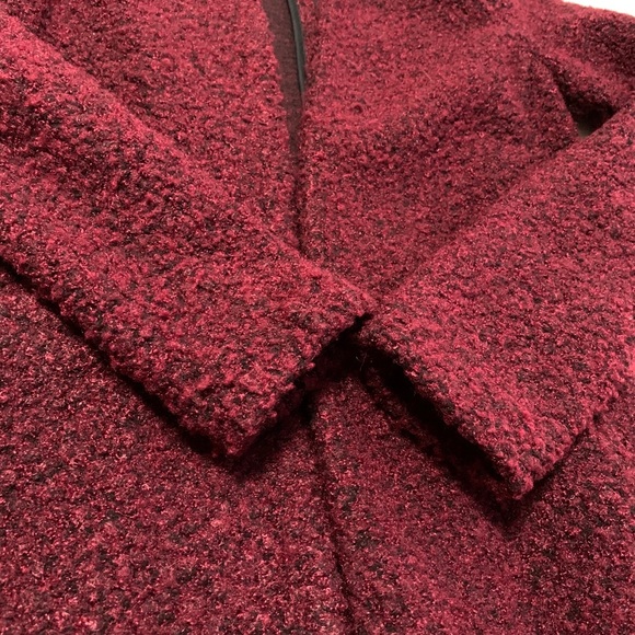 Dynamite Red Coat - Picture 2 of 3